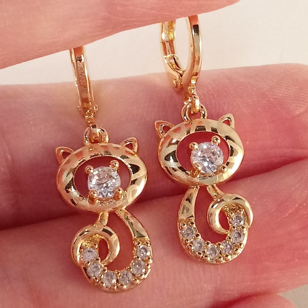 18K Yellow Gold Filled Laser Carved Cat Diamond Zircon Dangle Earrings Women's